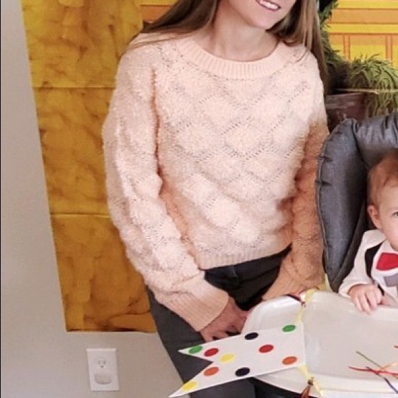 ‼️3 for $25‼️Peach crop fuzzy sweater! My favorite! - Picture 3 of 3